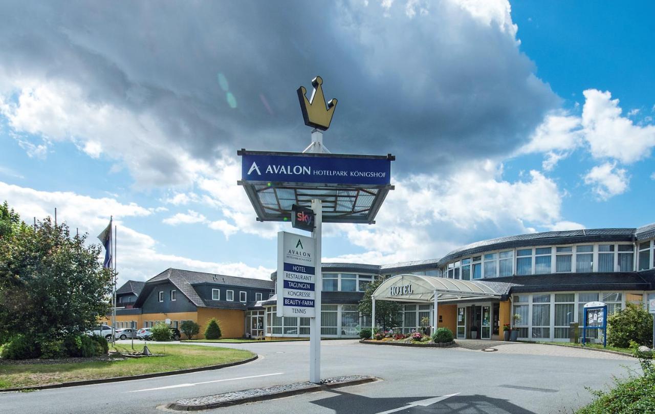 AVALON Hotelpark Königshof Königslutter am Elm Exteriör bild