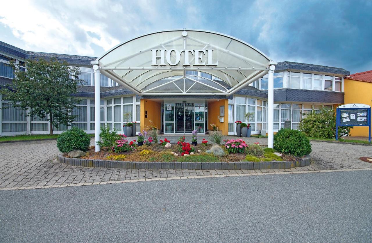 AVALON Hotelpark Königshof Königslutter am Elm Exteriör bild